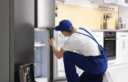 Técnico em refrigeração