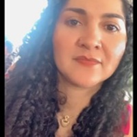 Imagem de perfil: Edneide Pereira Imagem de perfil: Edneide Pereira