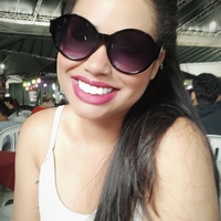 Imagem de perfil: Yasmin Teixeira Imagem de perfil: Yasmin Teixeira