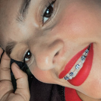 Imagem de perfil: Emily Oliveira