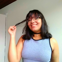 Imagem de perfil: Hellen Pluvie