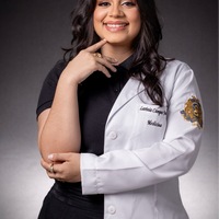 Imagem de perfil: Lavínia Farias
