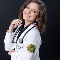 Imagem de perfil: Camila Alvernaz