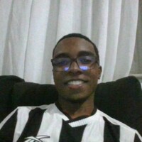 Imagem de perfil: Raphaela Santos